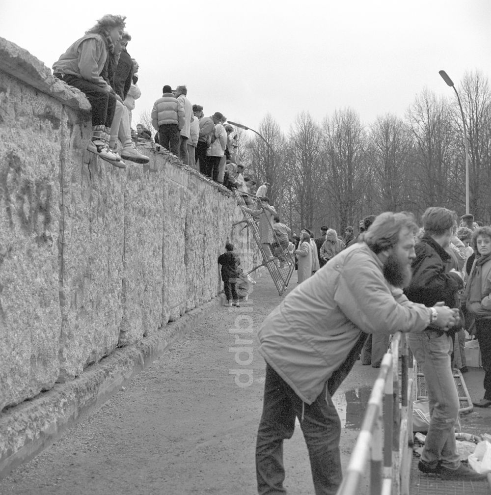 DDR-Fotoarchiv: Berlin - Abriss der Mauer in Berlin