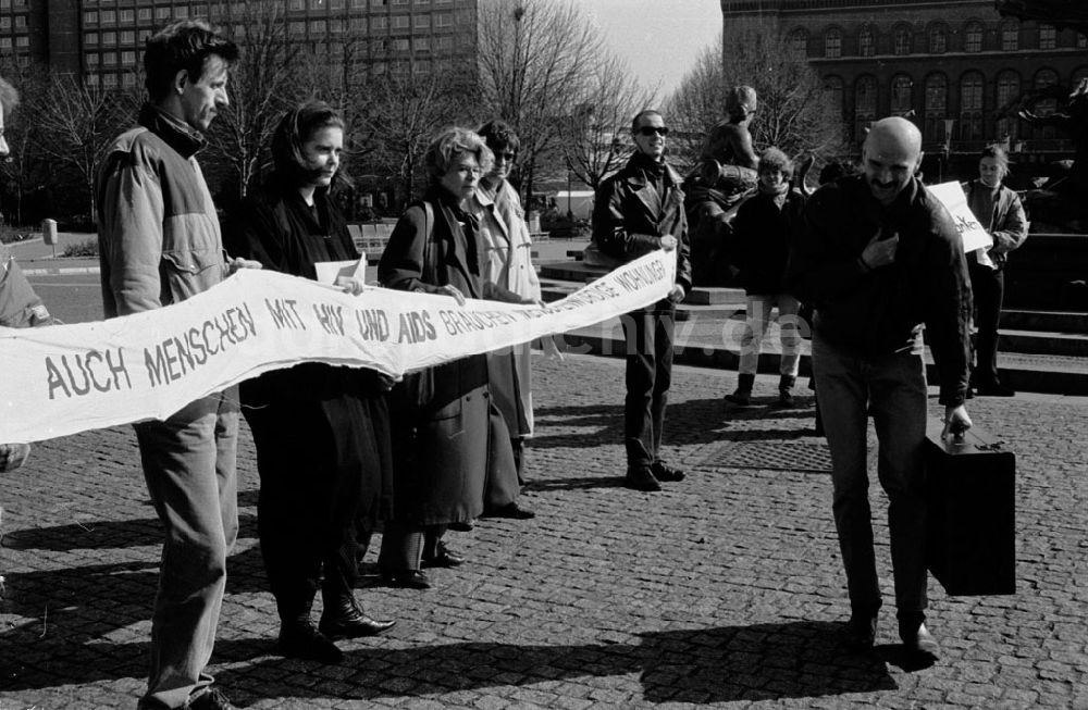 DDR-Fotoarchiv: - Aids-Demo auf dem Alex Umschlagnummer: 7310