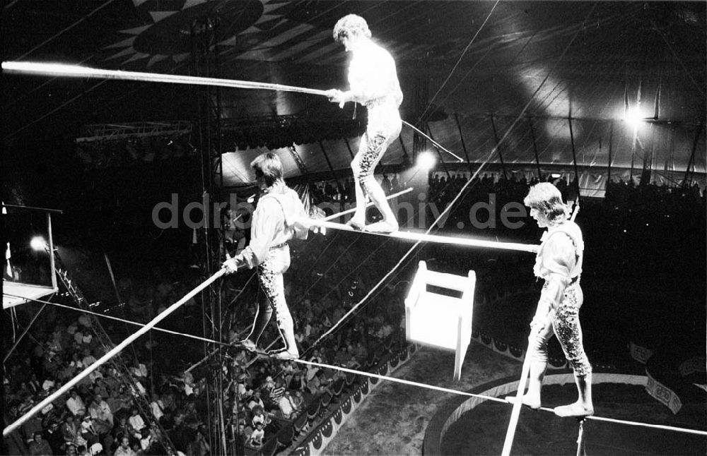 Berlin: American Zirkus auf dem Potsdamer Platz Berlin 12.09.1992