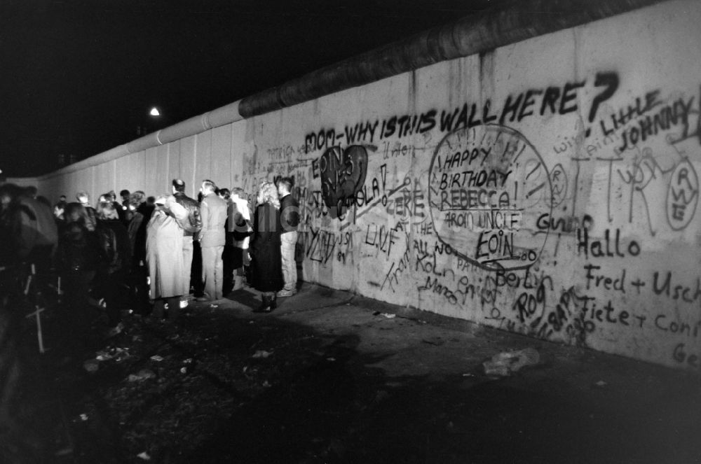 Berlin: An der Berliner Mauer in Westberlin