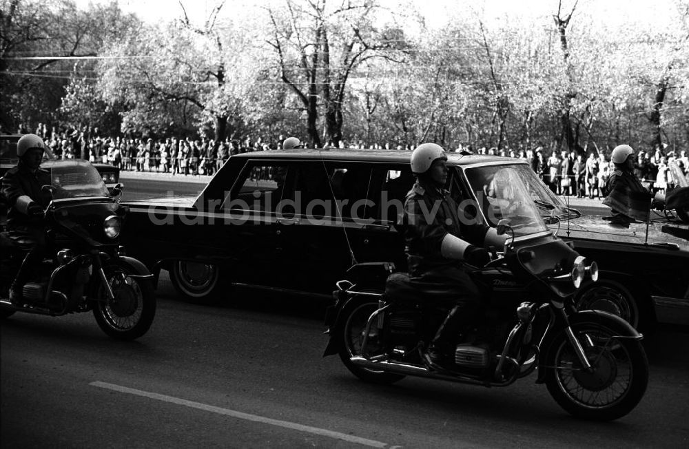 Moskau: Ankunft von Erich Honecker in Moskau