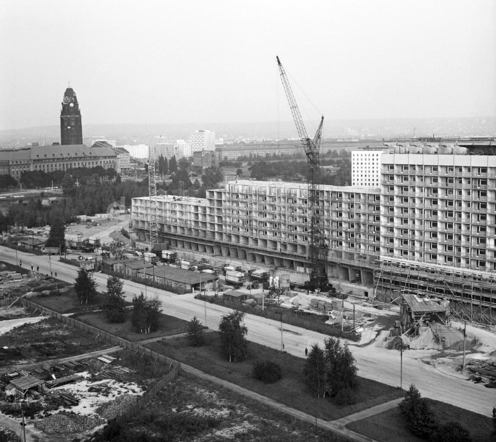 Dresden: Baustelle Prager Straße in Dresden
