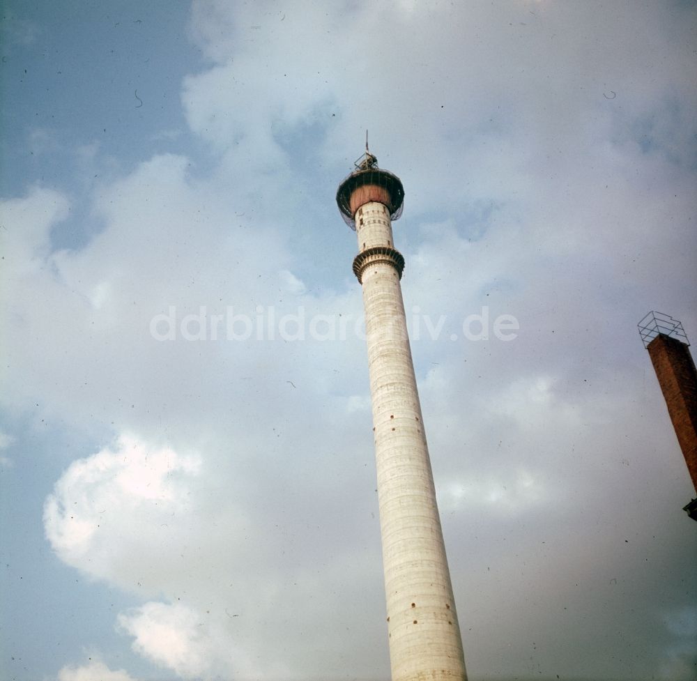 DDR-Bildarchiv: Berlin Mitte - Baustelle zur Errichtung des Berliner Fernsehturm im Stadtzentrum Ost von Berlin - Mitte in der DDR - Deutsche Demokrtatische Republik