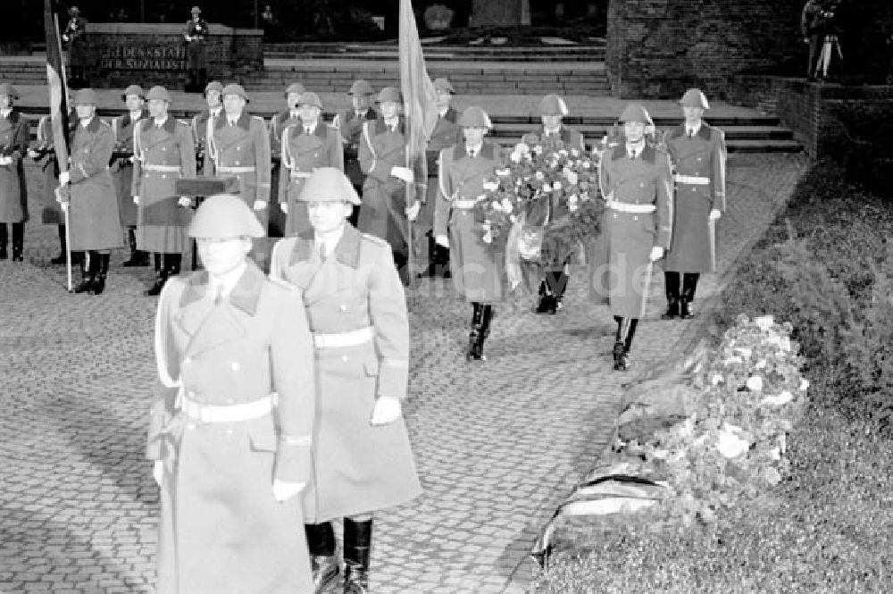 DDR-Bildarchiv: Berlin - 17.12.1986 Beisetzung von P. Verner in Berlin- Friedrichsfelde m