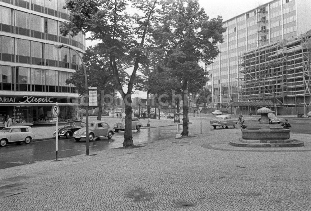 Berlin: Berlin Hardenbergstraße, Kiepert Fachbuchhandlung 1958
