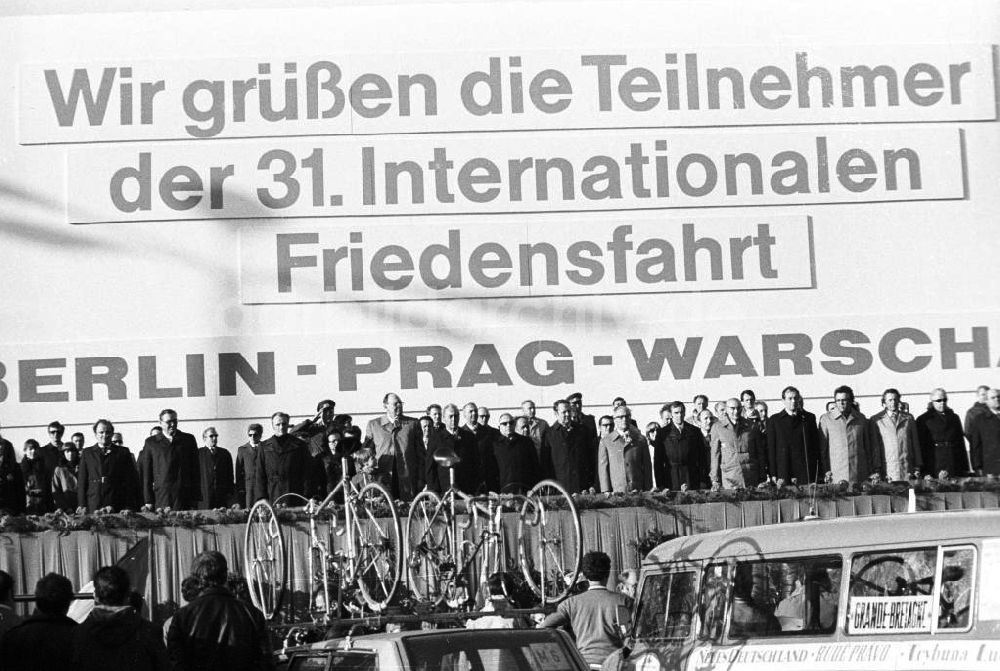 DDR-Bildarchiv: Berlin - Berlin 31. Internationalen Friedensfahrt