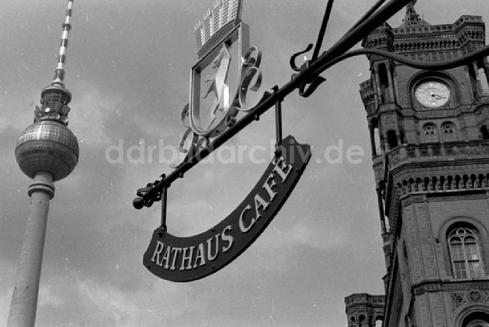 DDR-Bildarchiv: Berlin - 28.05.1986 Berlin-Mitte rund um das Marx-Engels-Forum.