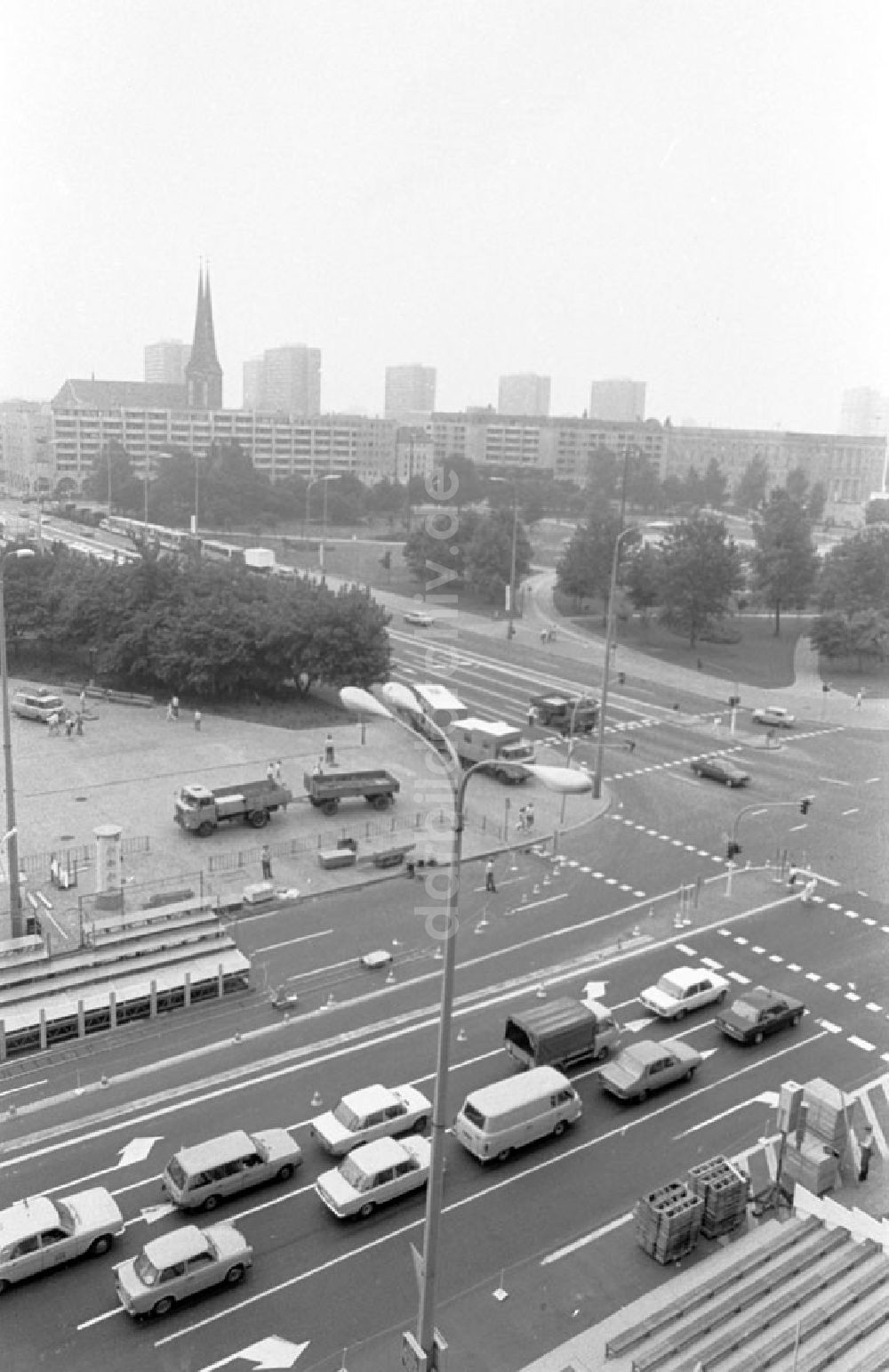 DDR-Fotoarchiv: Berlin - Mitte - Berlin - Mitte Test - Festumzug Foto: Lenke Nr. 760