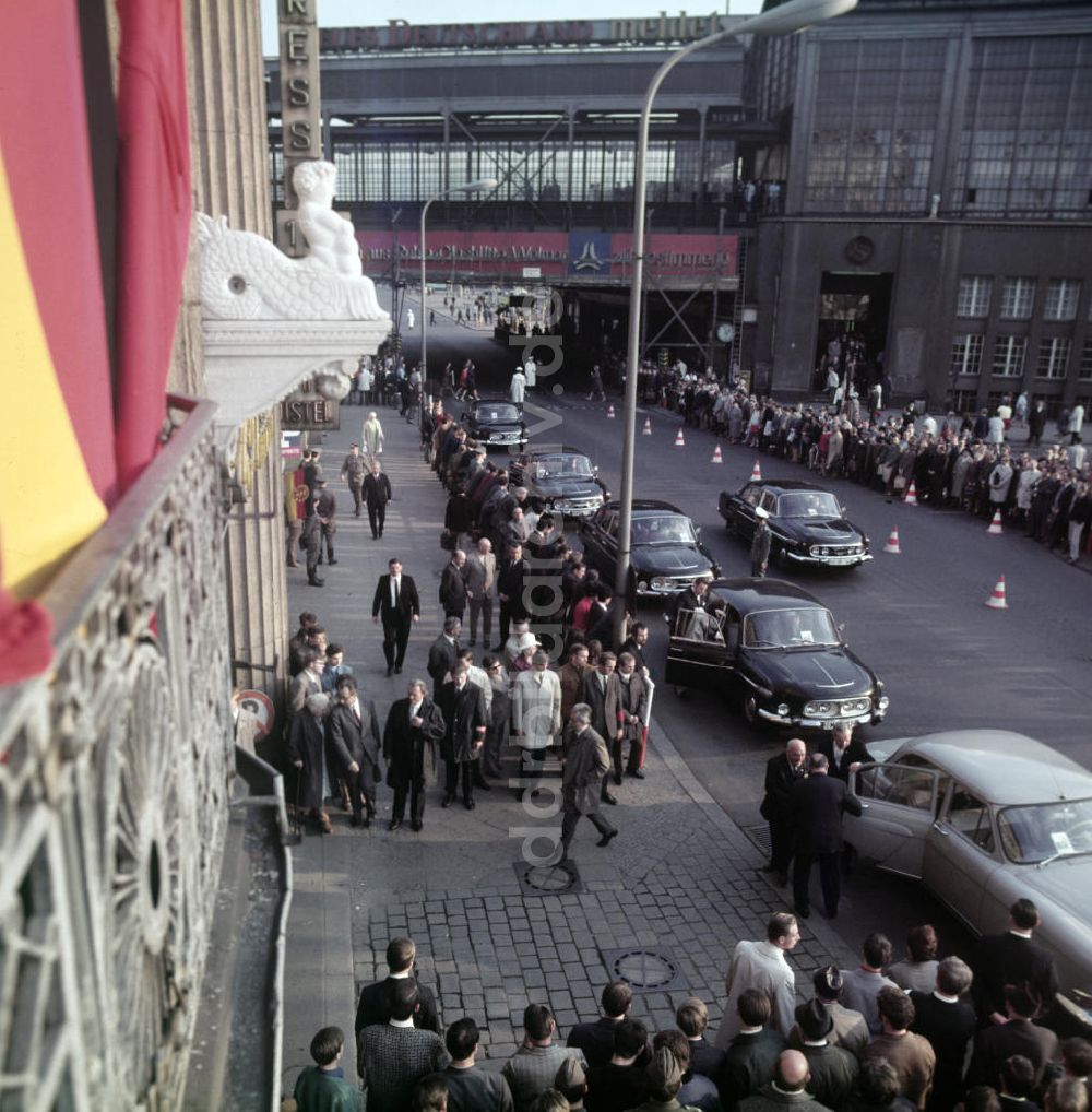 DDR-Bildarchiv: Berlin - Berlin - 25. GrÃ¼ndungstag der SED 1971