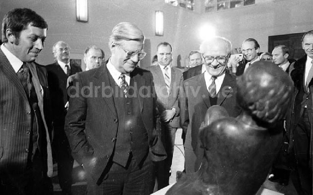 DDR-Fotoarchiv: Güstrow (Mecklenburg-Vorpommern) - Besuch von Bundeskanzler Helmut Schmidt in der DDR
