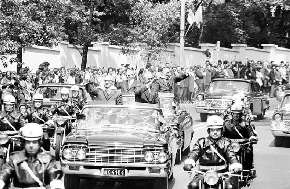 DDR-Bildarchiv: Warschau (Polen) - Besuch Honeckers in Polen 1.Tag Warschau Umschlagnr.: 563 Foto: Lange