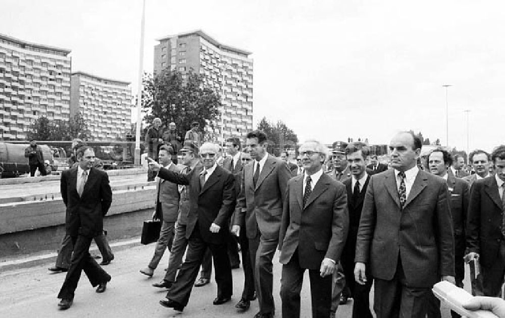 DDR-Fotoarchiv: Warschau (Polen) - Besuch Honeckers in Polen 1.Tag Warschau Umschlagnr.: 563 Foto: Lange