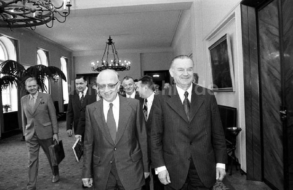 DDR-Bildarchiv: Polen - Besuch Honeckers in Polen Umschlagnr.: 563 Foto: Lange