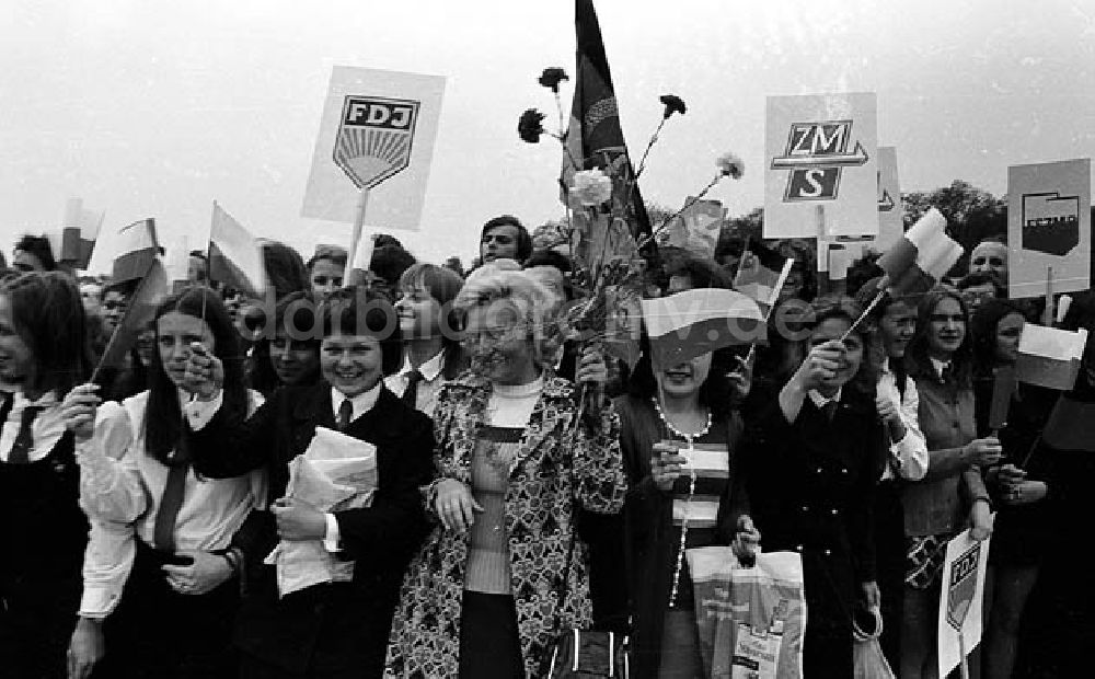 DDR-Fotoarchiv: Warschau (Polen) - Besuch Honeckers in Polen Umschlagnr.: 563 Foto: Lange