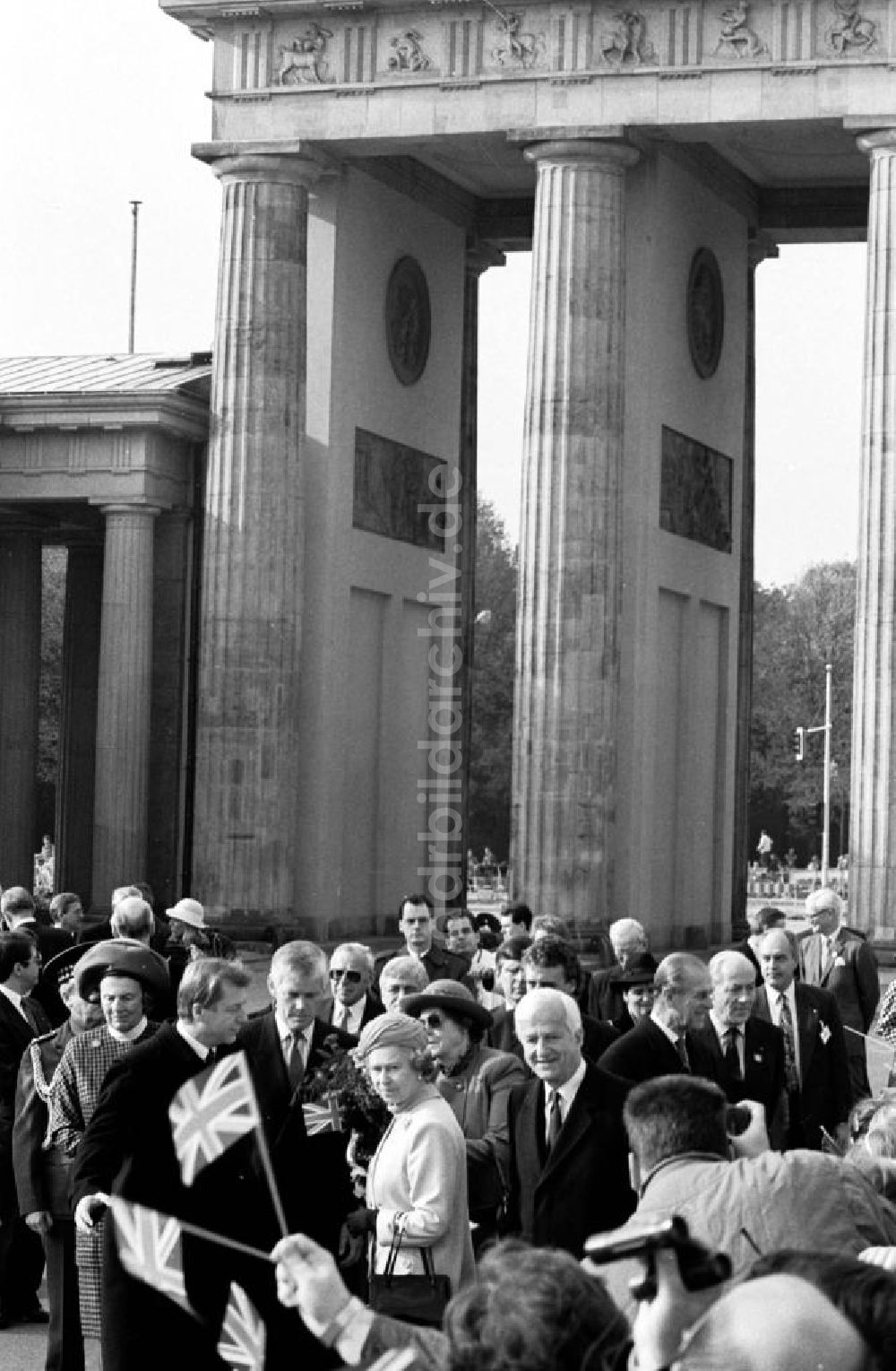 Berlin-Mitte: Besuch der Königin Elisabeth II. (Queen Elisabeth II.) des Vereinigten Königreich von Großbritannien und Nordirland in Berlin