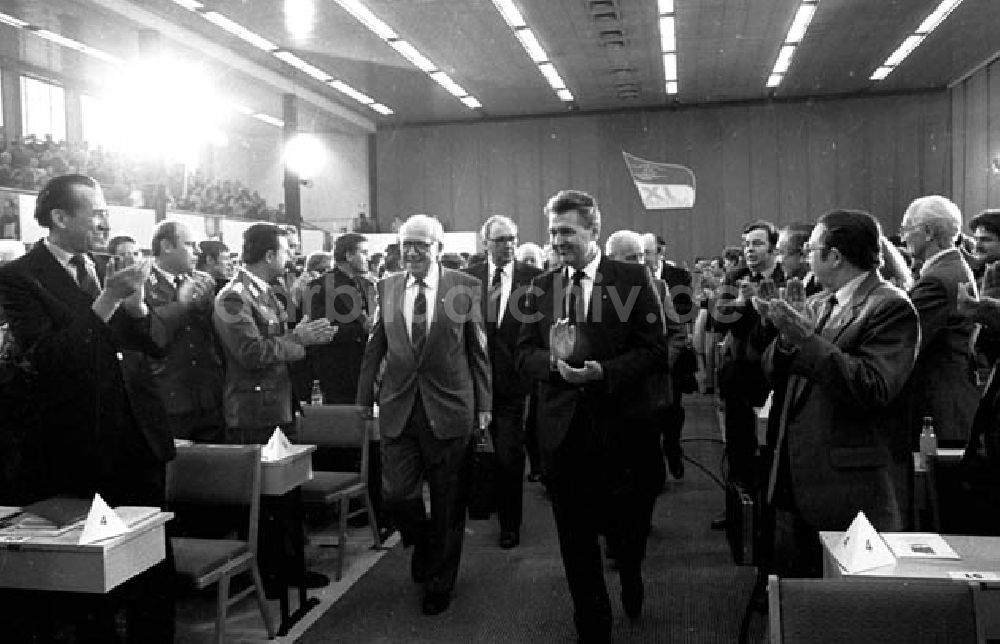 Potsdam: 16.02.1986 Bezirksdelegiertenkonferenz in Potsdam mit Horst Lind