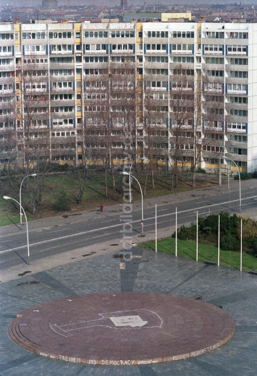 DDR-Fotoarchiv: Berlin - Blick auf den Leninplatz - Platz der Vereinten Nationen in Berlin