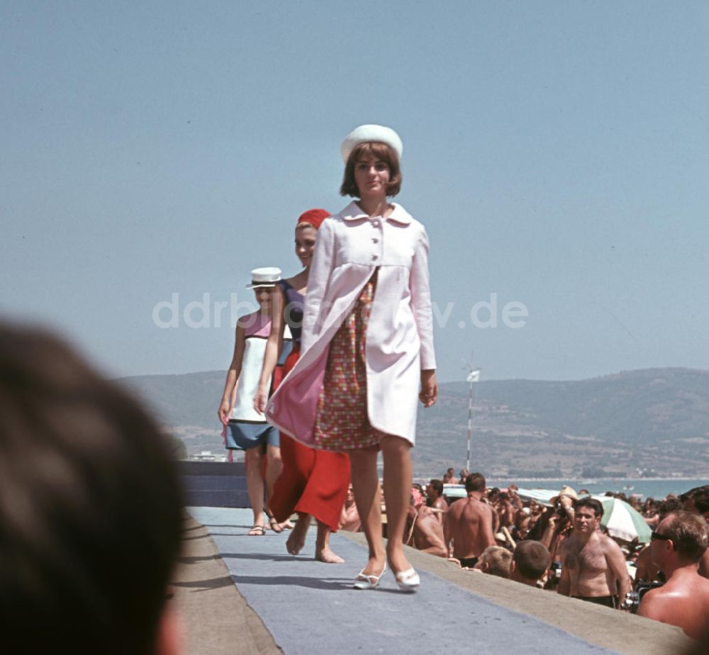 Nessebar: Bulgarien - Urlaub am Schwarzen Meer 1966