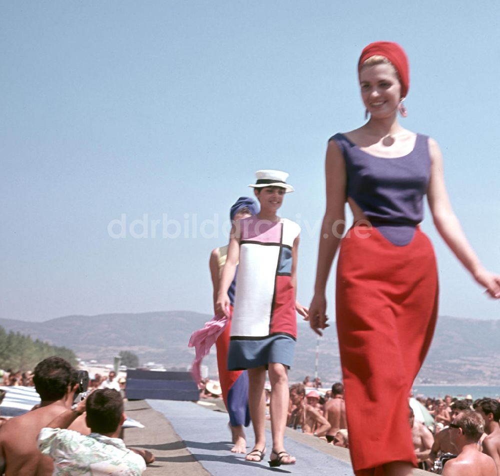 DDR-Fotoarchiv: Nessebar - Bulgarien - Urlaub am Schwarzen Meer 1966