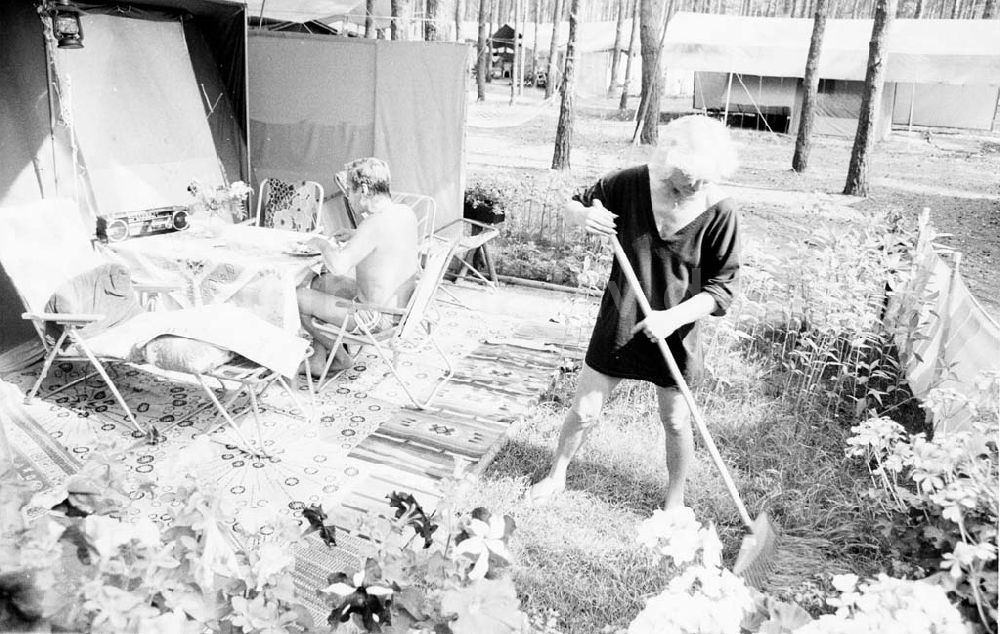 DDR-Fotoarchiv: Storkow - Campingplatz Grubendorf bei Storkow 02.07.1992