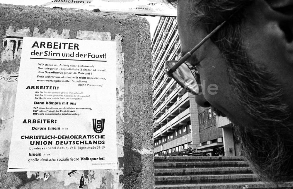 DDR-Bildarchiv: Berlin / Lichtenberg - 03.06.92 CDU-Wahlplakat am Anton-Saefkow-Platz