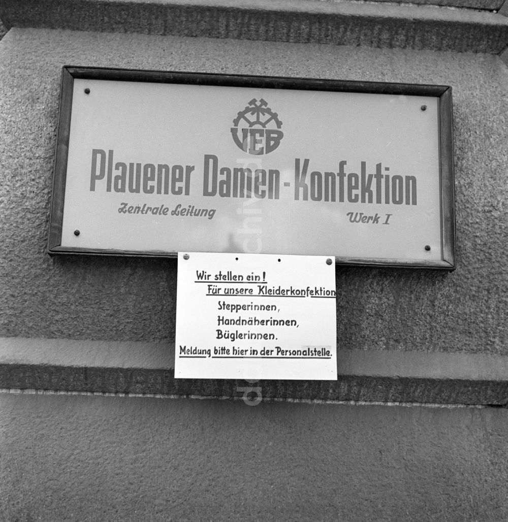 Plauen: Damenmode - Präsentation in Plauen in Sachsen in der DDR