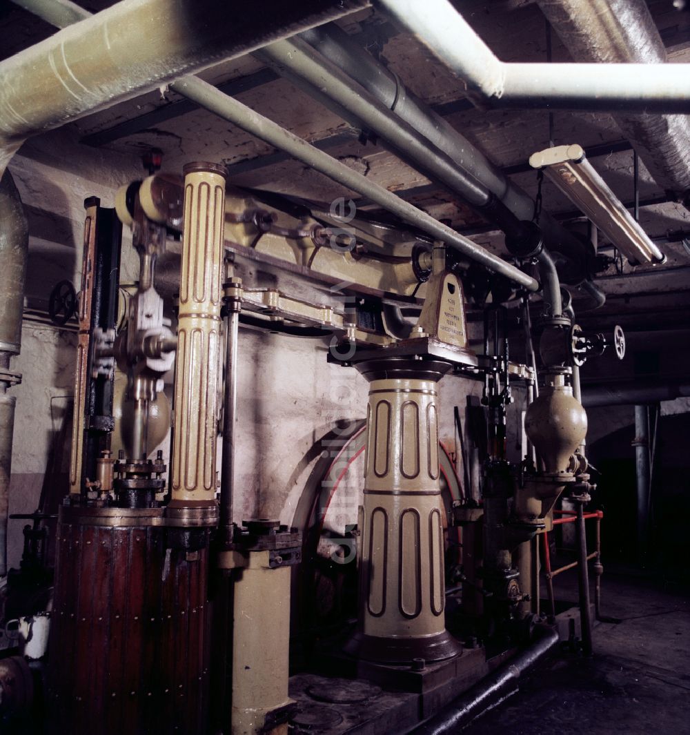 DDR-Fotoarchiv: Oldisleben - Dampfmaschine in der Zuckerfabrik Oldisleben