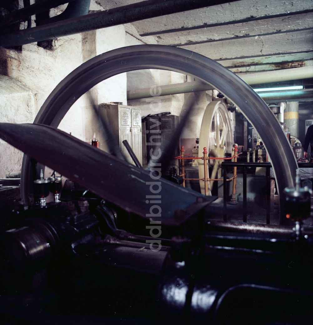 Oldisleben: Dampfmaschine in der Zuckerfabrik Oldisleben