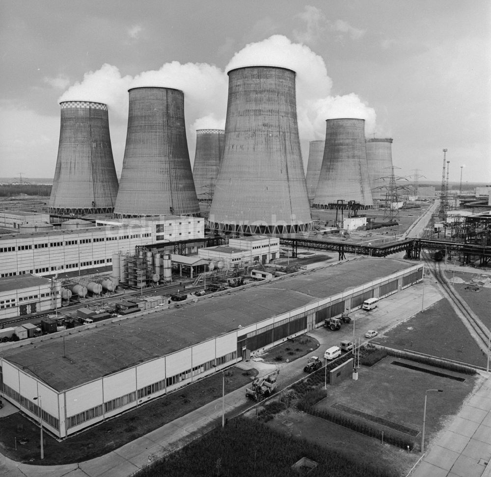 DDR-Fotoarchiv: Jänschwalde - Das Kraftwerk Jänschwalde in Brandenburg