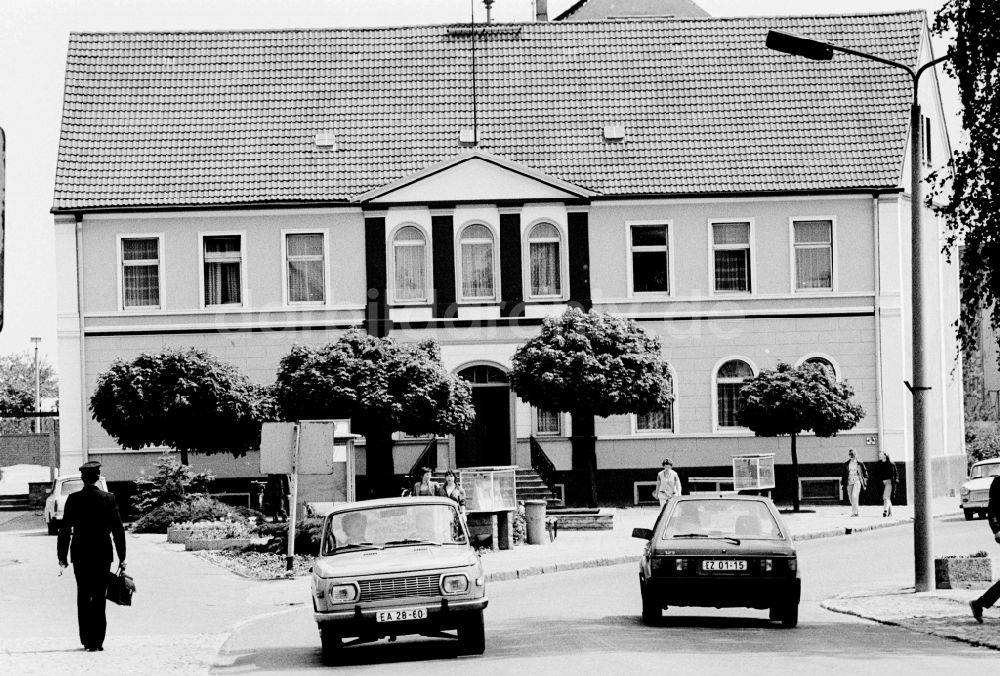 DDR-Bildarchiv: Seelow - Das Rathaus, heute Stadtverwaltung, an der Küstriner Straße in Seelow im Bundesland Brandenburg