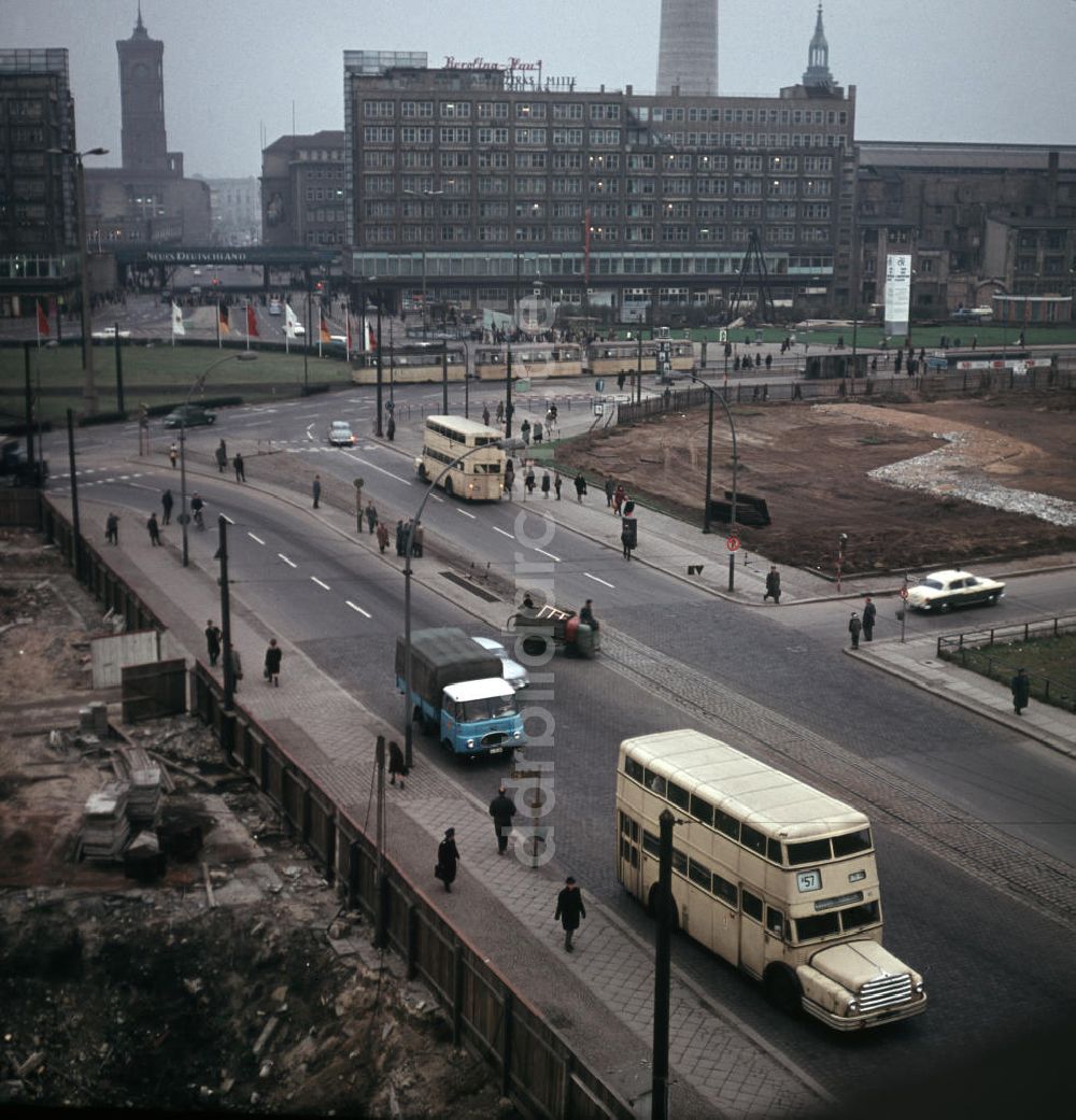 DDR-Bildarchiv: Berlin - DDR - Baustelle Alexanderplatz 1967