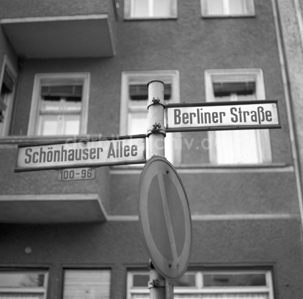 DDR-Fotoarchiv: Berlin - DDR - Berlin, Schönhauser Allee 1968