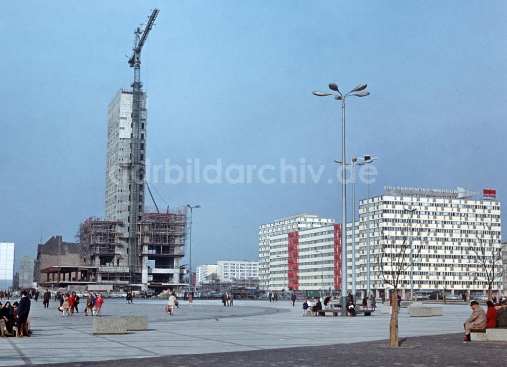 DDR-Fotoarchiv: Berlin - DDR - Haus des Reisens Berlin 1970