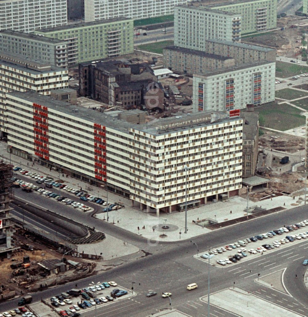 Berlin: DDR - Haus der Statistik 1970