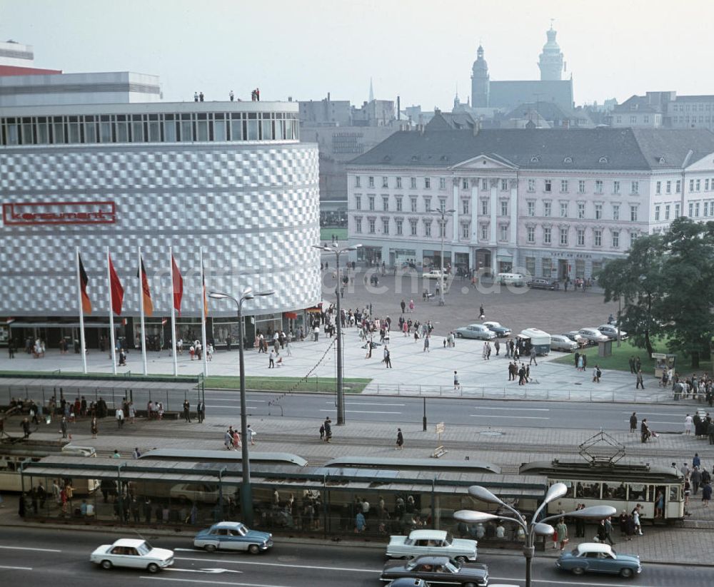 DDR-Bildarchiv: Leipzig - DDR - Konsument-Warenhaus Leipzig 1968