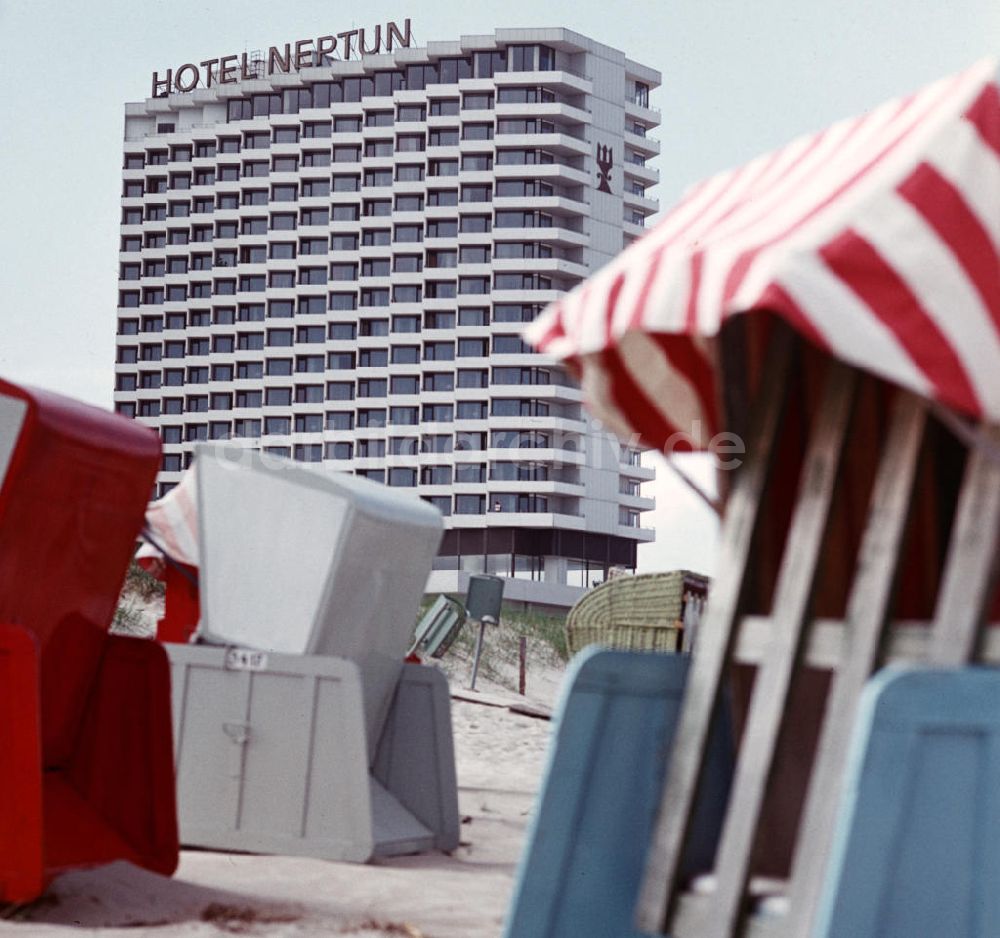 DDR-Bildarchiv: Rostock - DDR - Neptun-Hotel in Warnemünde 1972
