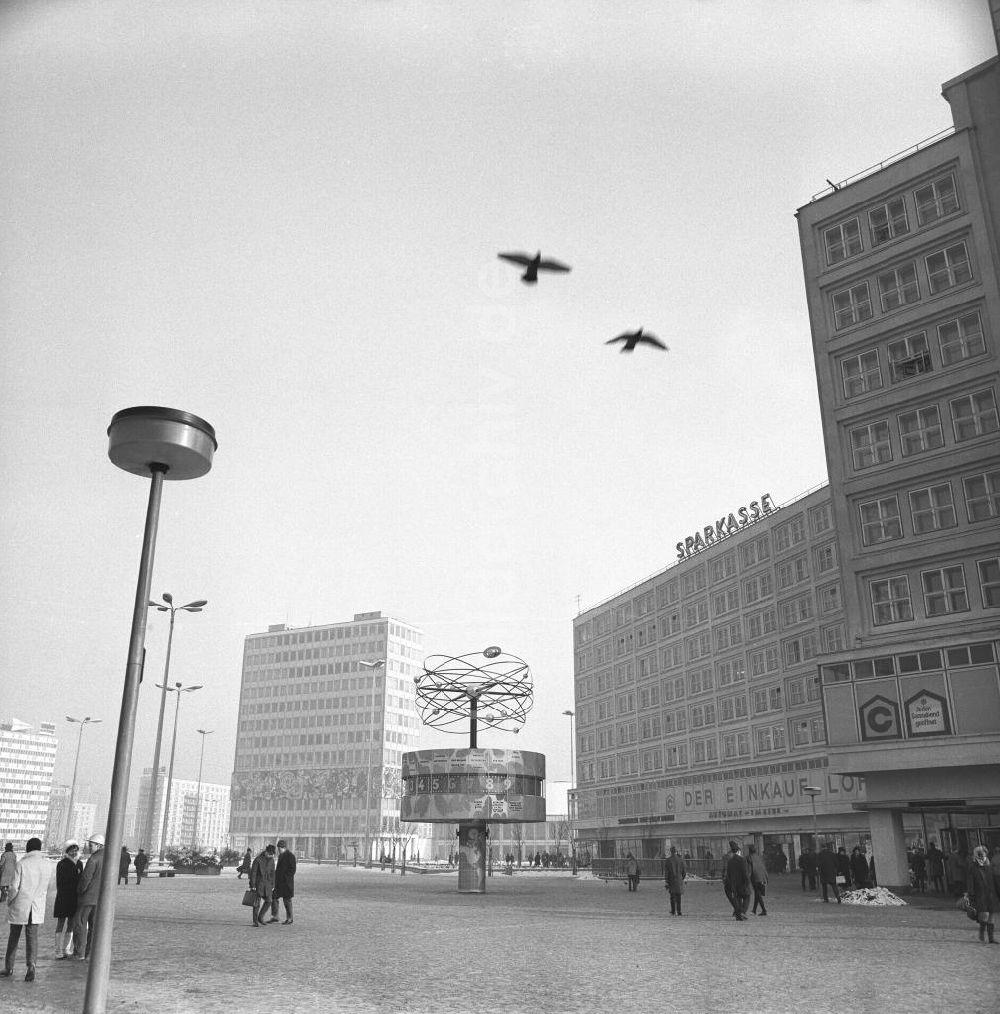DDR-Fotoarchiv: Berlin - Der Alexanderplatz in Berlin