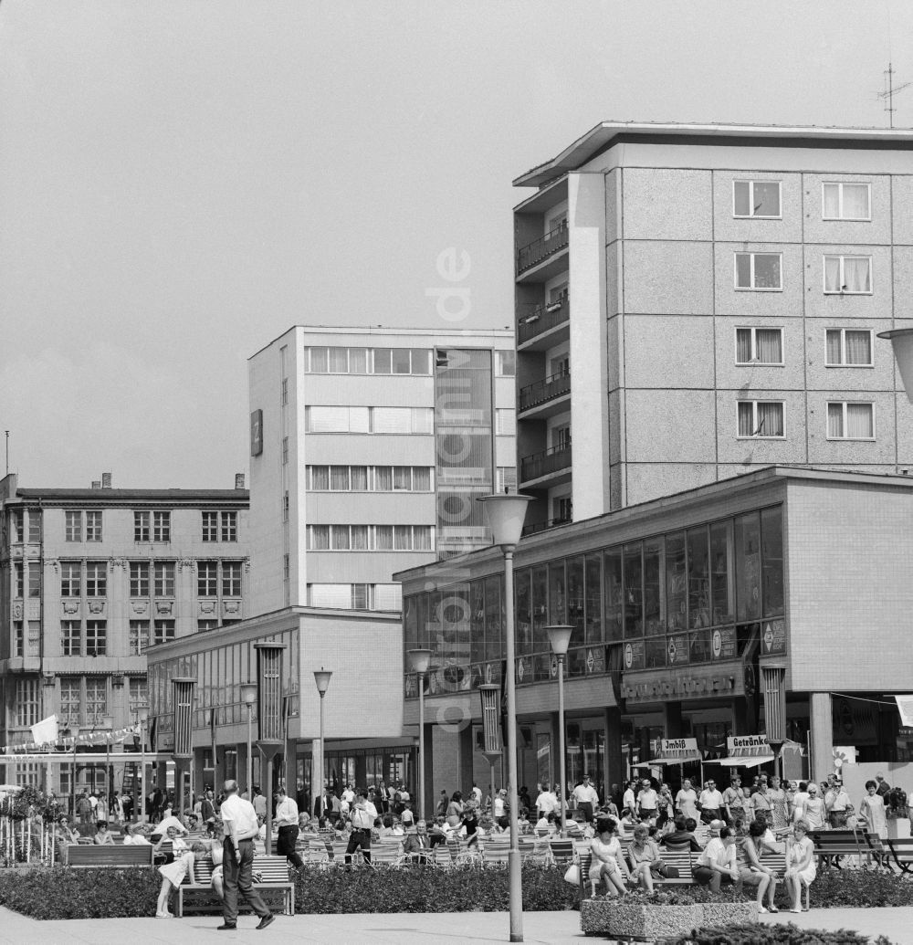 DDR-Fotoarchiv: Chemnitz - Die Einkaufsstraße Rosenhof im Zentrum von Chemnitz im heutigen Bundesland Sachsen
