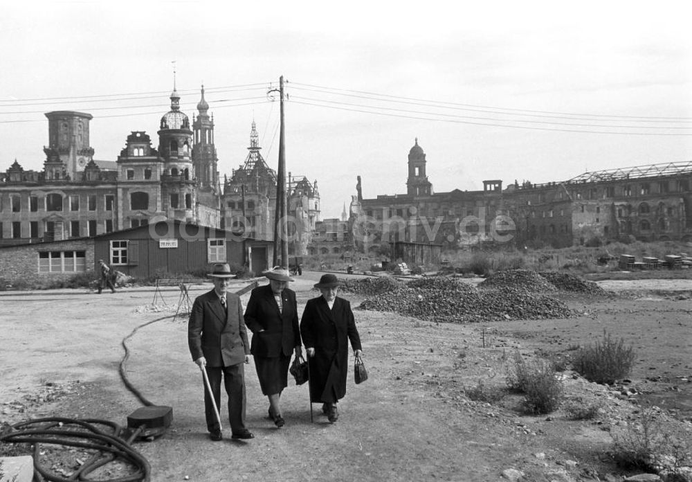 DDR-Bildarchiv: Dresden - Dresden 1957