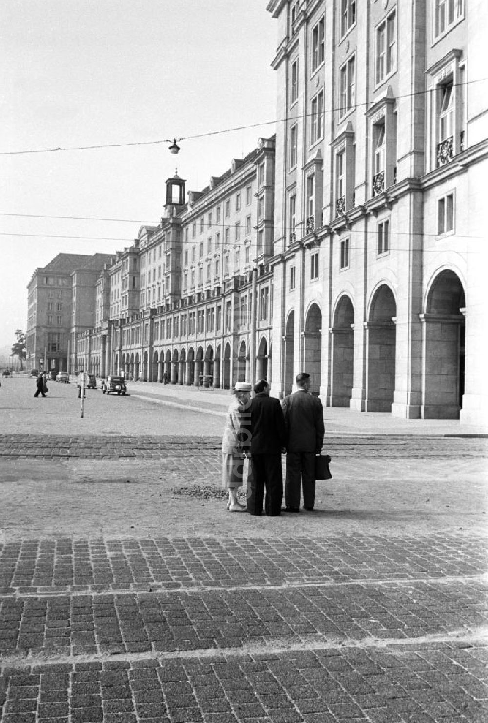 DDR-Bildarchiv: Dresden - Dresden 1957, Alter Markt