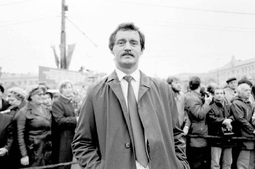 DDR-Bildarchiv: Moskau - 00.10.1986 Einweihung des Ernst Thälmann Denkmals.Teilnahme von