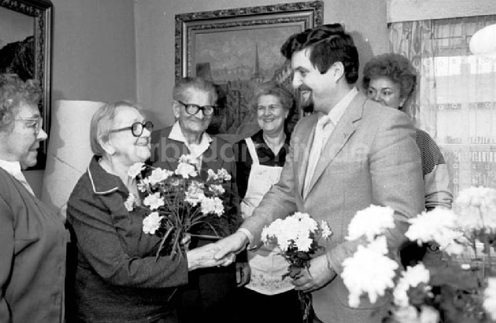 DDR-Bildarchiv: Berlin - 22.01.1986 Eiserne Hochzeit von Familie Rosansky in Berlin His