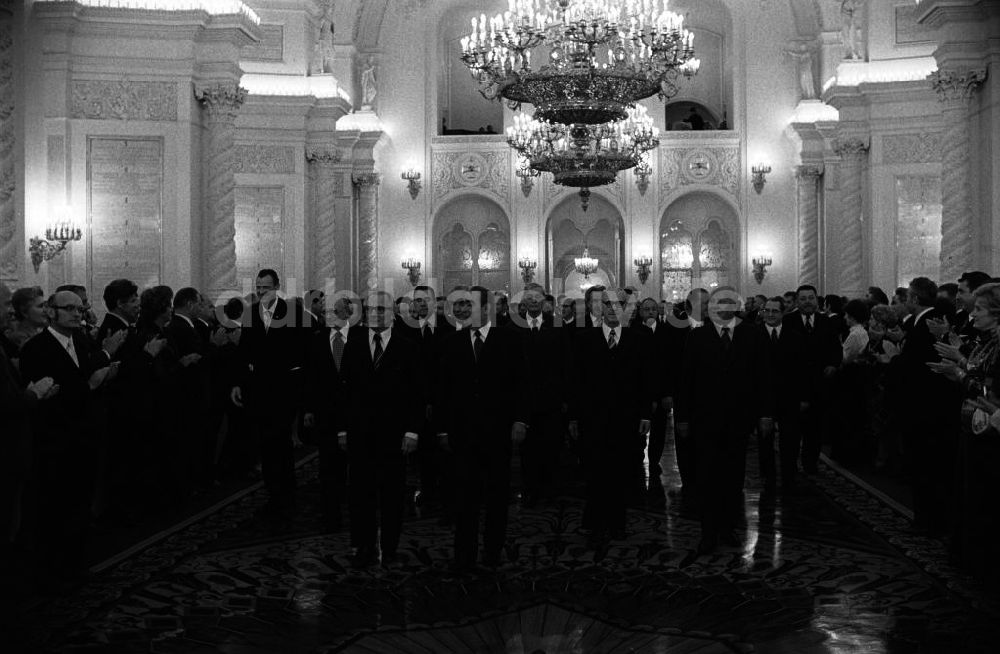 DDR-Bildarchiv: Moskau - Empfang der Delegation aus DDR im Kreml in Moskau