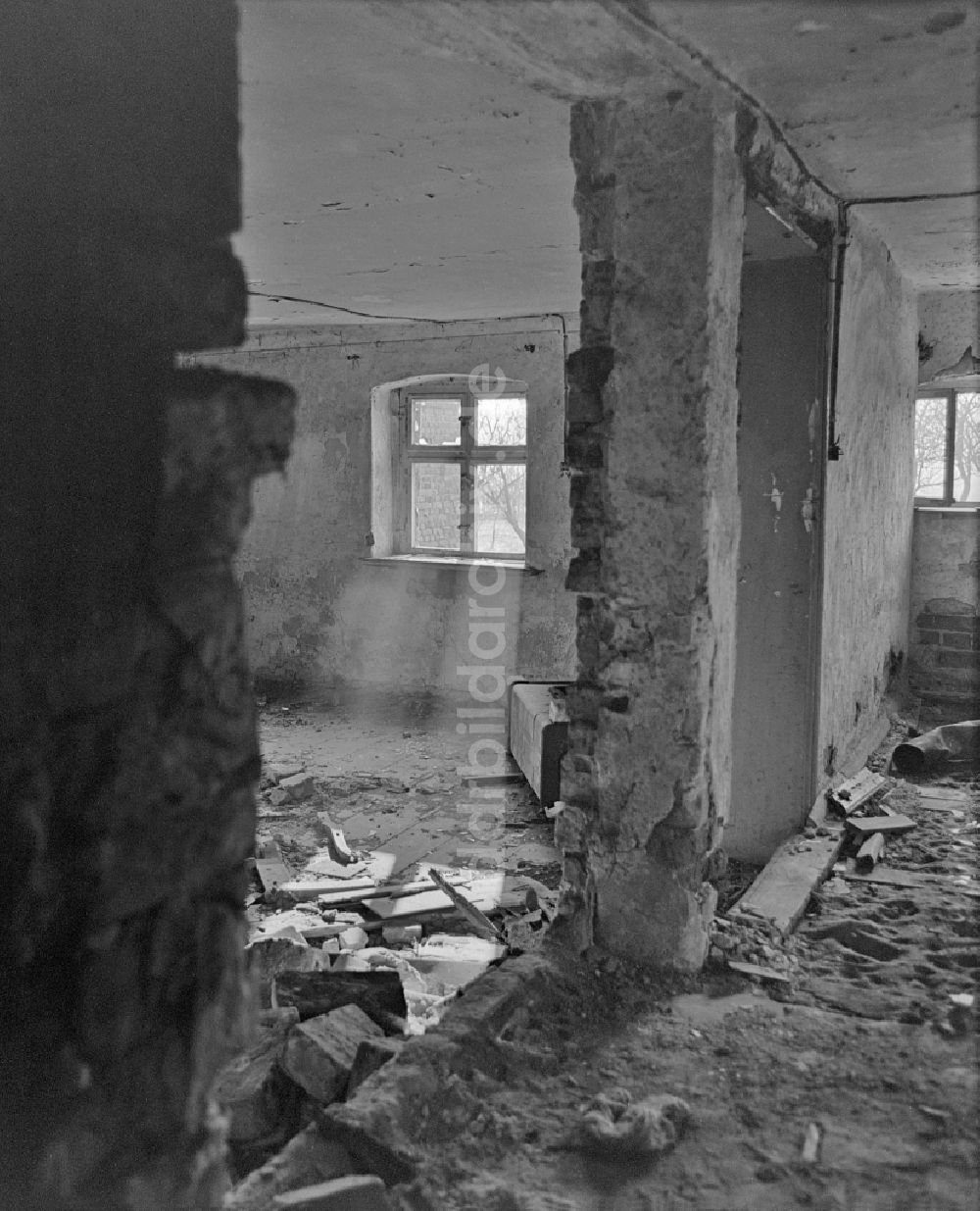 DDR-Bildarchiv: Tschelln - Entsiedeltes Tagebaugelände in Tschelln in der DDR