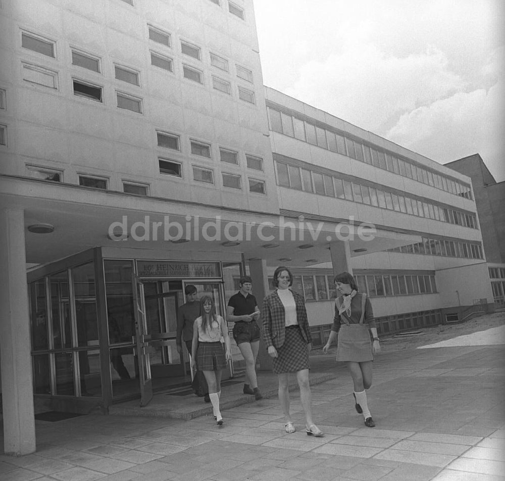 DDR-Fotoarchiv: Berlin - EOS Heinrich Hertz in Berlin