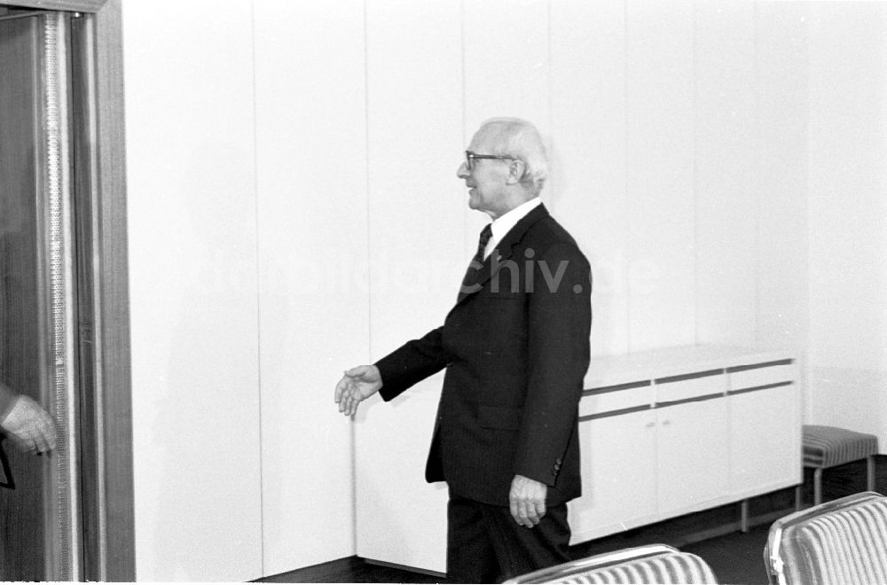 DDR-Bildarchiv: Berlin - Erich Honecker empfing Külikow im ZK