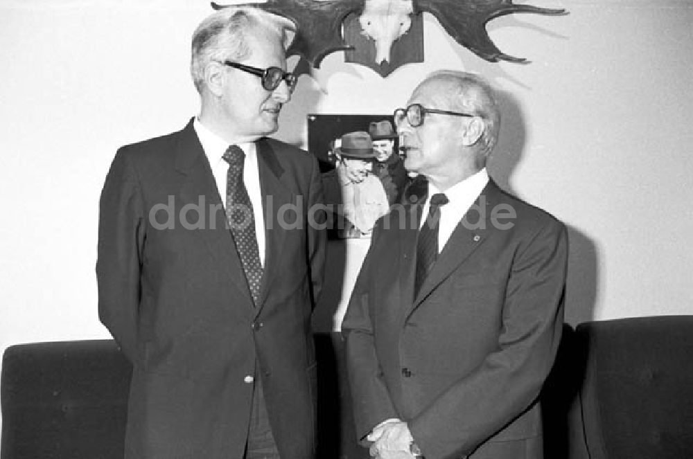 DDR-Bildarchiv: Berlin - 28.05.1986 Erich Honecker trifft sich mit Hans-Jochen Vogel im J