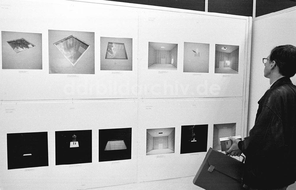 DDR-Fotoarchiv: Berlin - Foto: Lange Umschlagsnr.: 1993-249