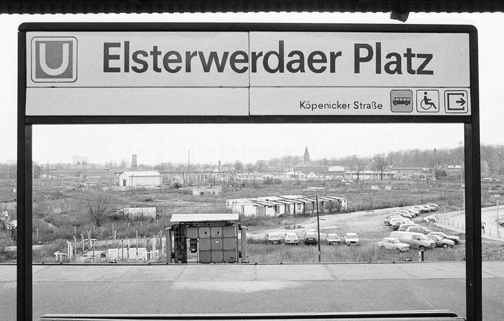 DDR-Bildarchiv: Berlin - Foto: Lange Umschlagsnr.: 1993-305 (a