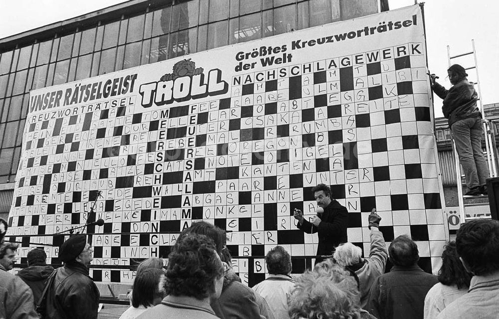 DDR-Fotoarchiv: Berlin - Foto: Lange Umschlagsnr.: 1993-308 (a